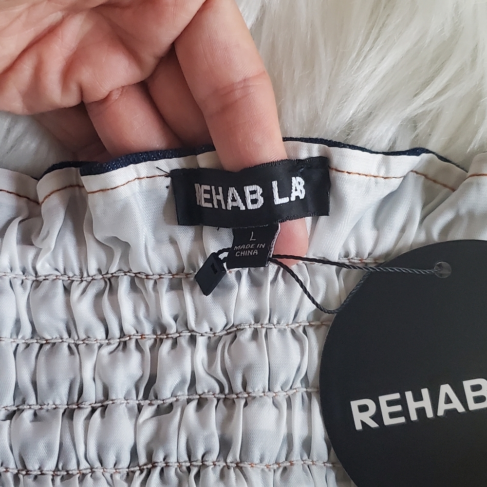 NWT REHAB LAB Top - Picture 3 of 5